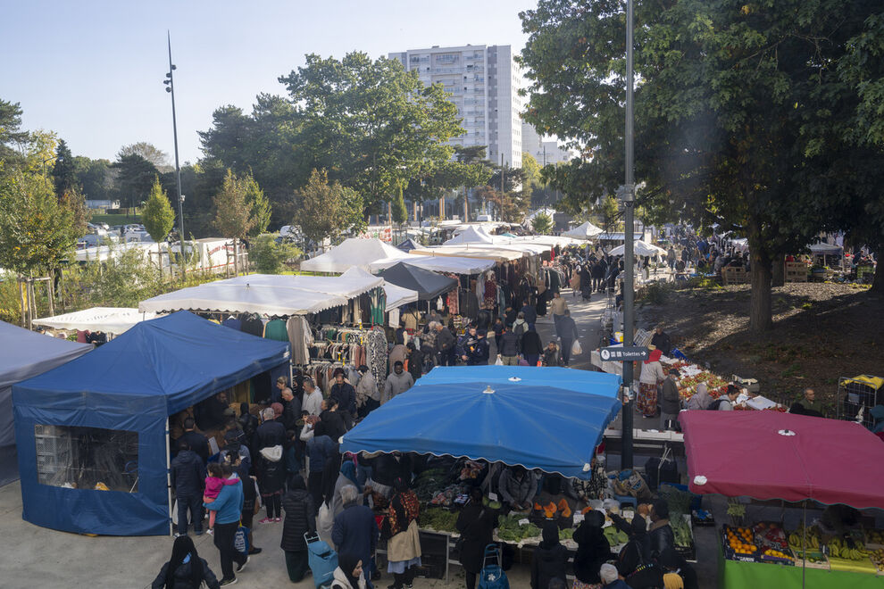 marché place jean normand blosne